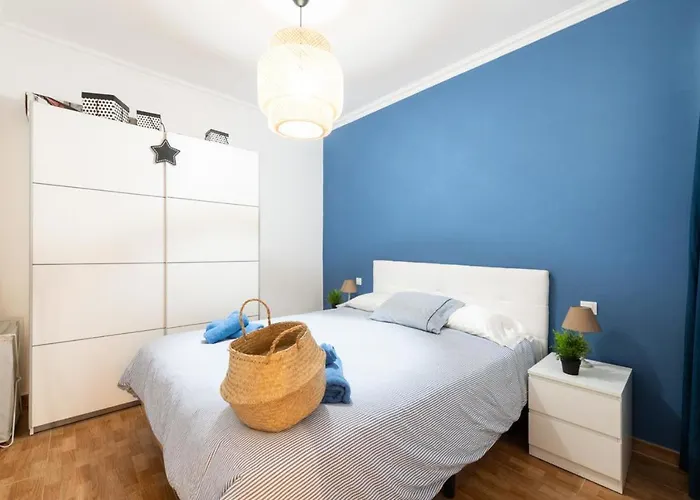 Апартаменти Charming 2 Apartment, 3 Beds-10 Min Walk To Canteras