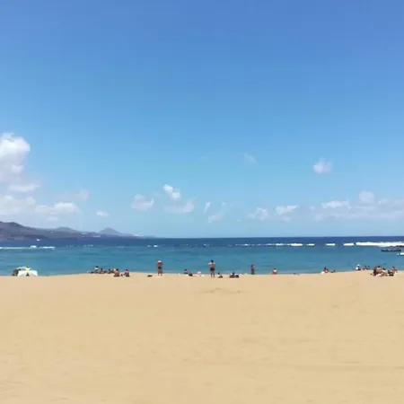 Charming 2 Apartment, 3 Beds-10 Min Walk To Canteras * Las Palmas de Gran Canaria