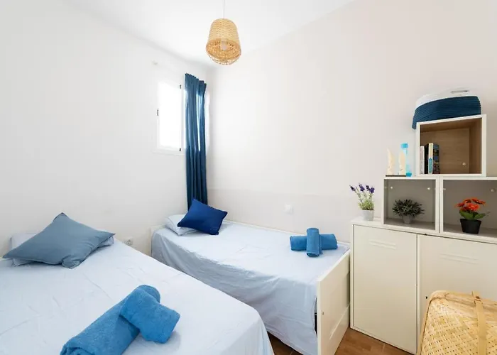 Charming 2 Apartment, 3 Beds-10 Min Walk To Canteras Apartmán Las Palmas de Gran Canaria